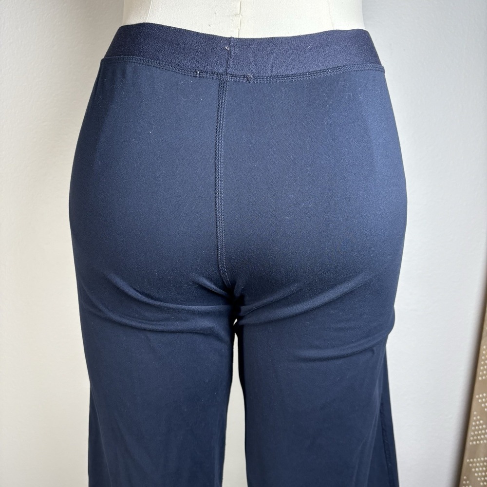 Adidas Women M Navy Blue Capri Pants Athleisure Sporty Polyester Spandex y2K - Picture 5 of 15
